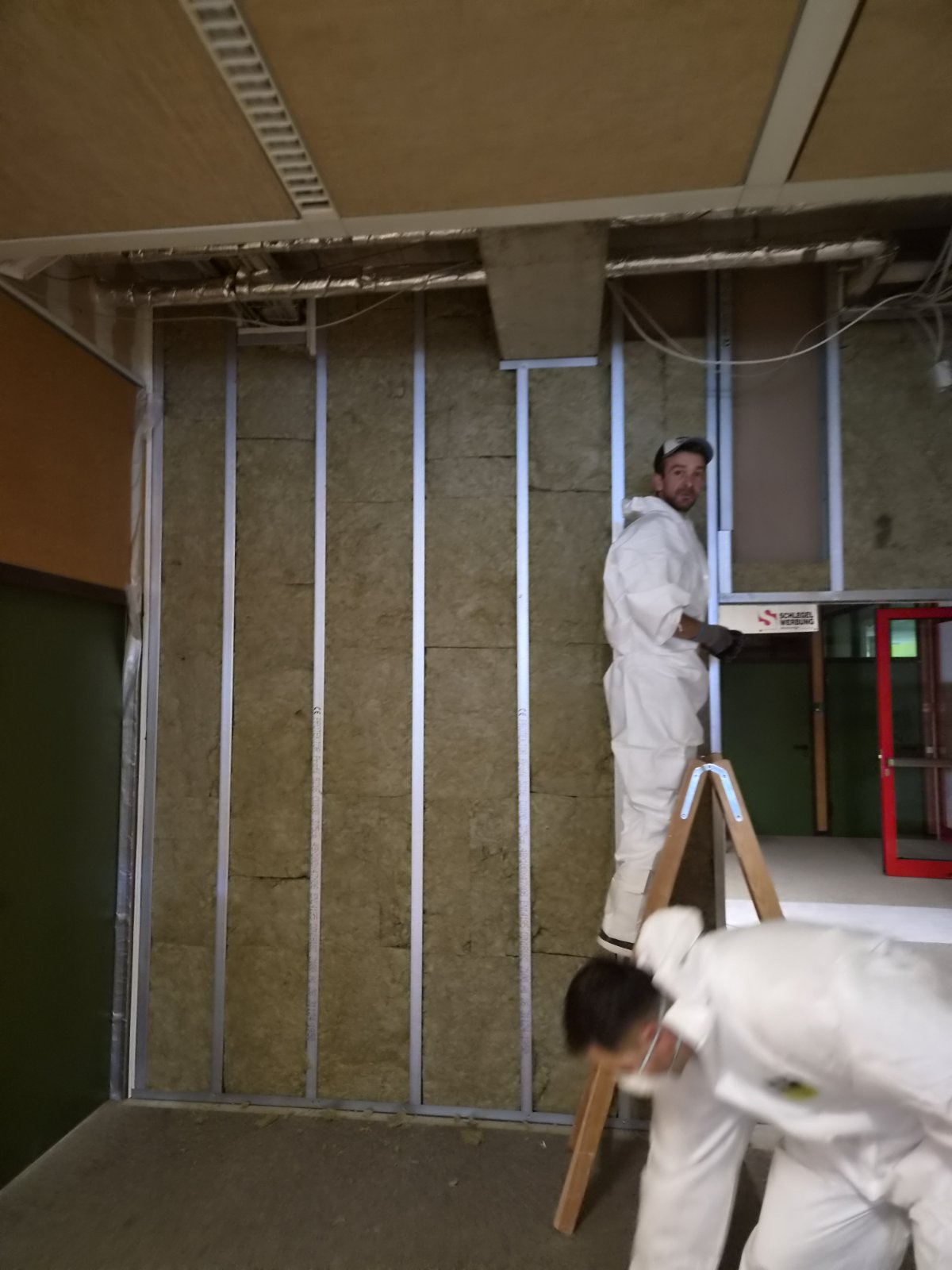 Trockenbau und Schallschutzwände in der Längenfeldschule Ehingen Bild 11